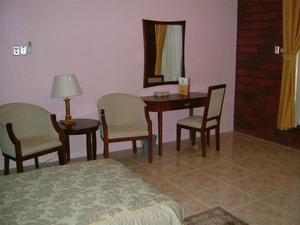 Bilqase Throne Hotel Dammam Luaran gambar